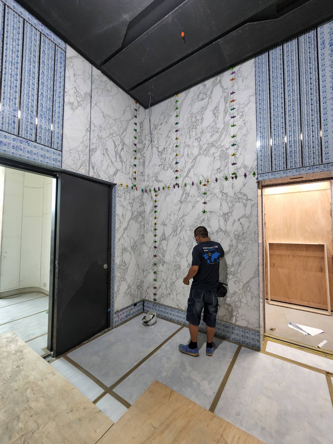 薄板施工專家-梯廳