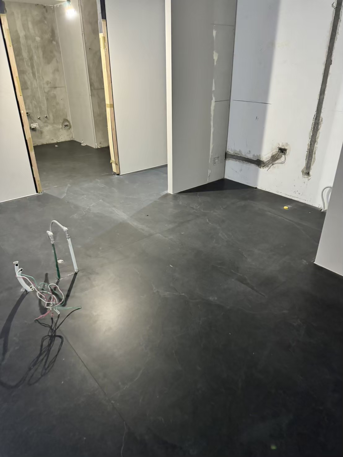 薄板施工專家-客廳地