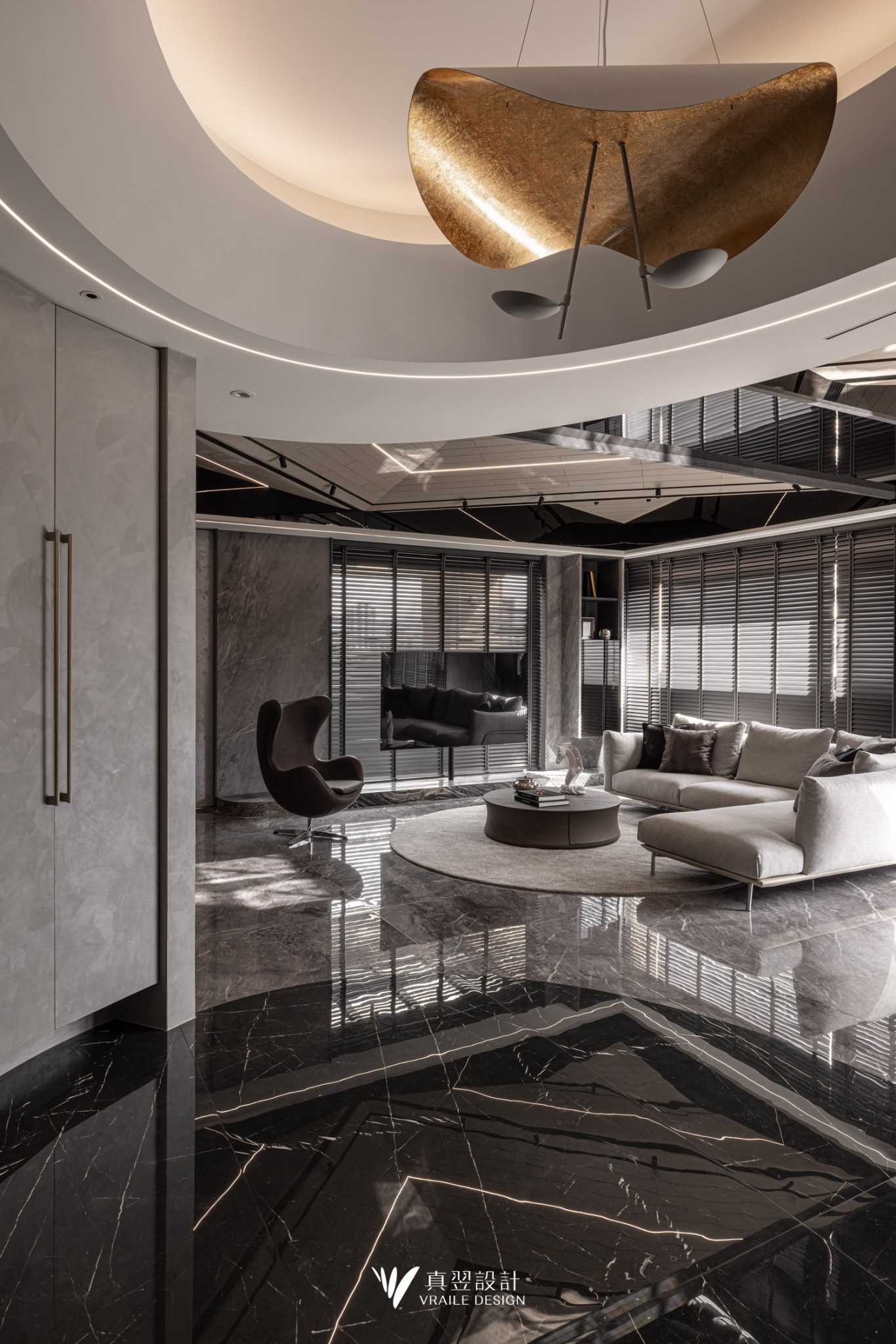 薄板施工專家-客廳地