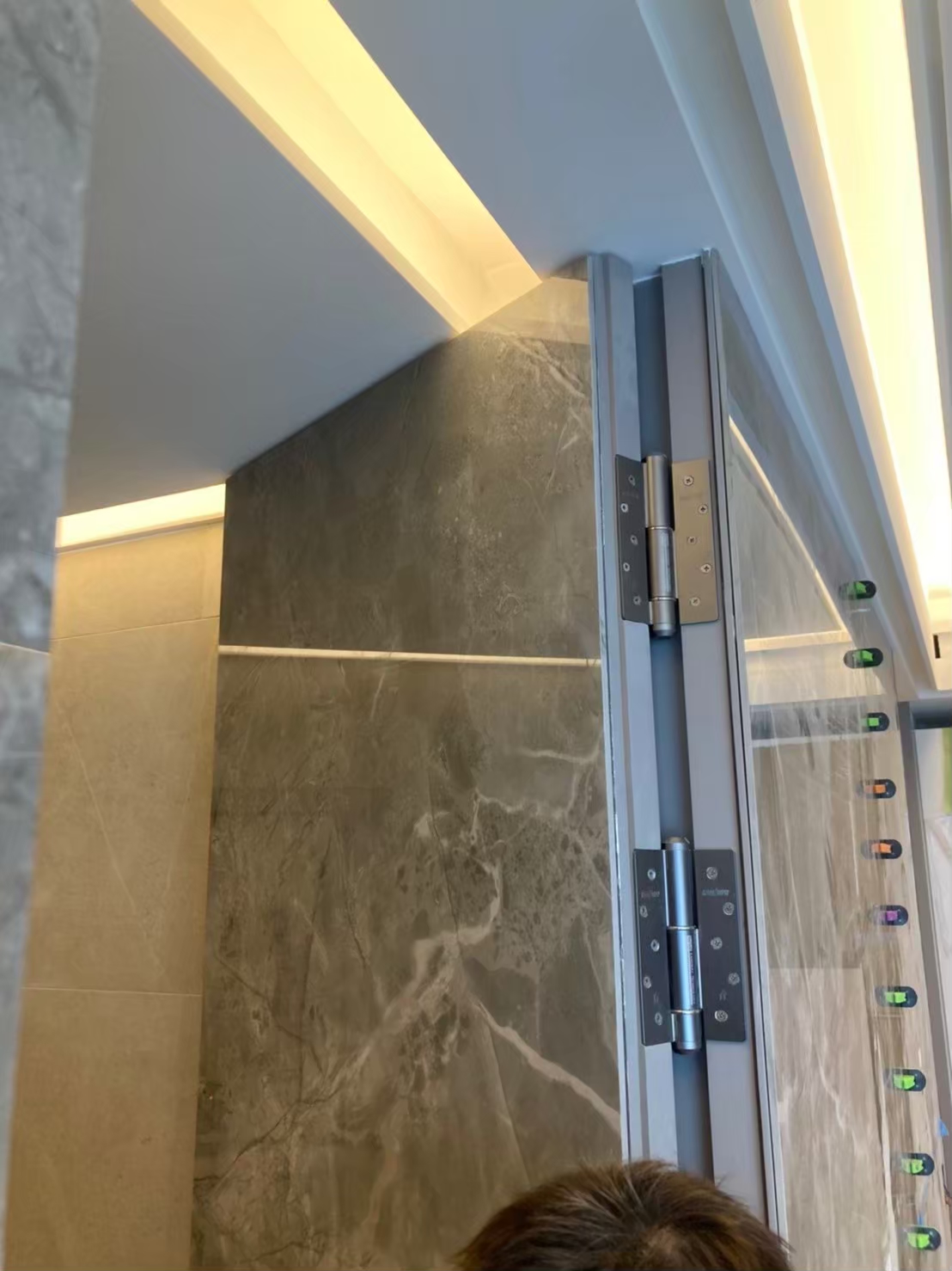 薄板施工專家-隱藏門