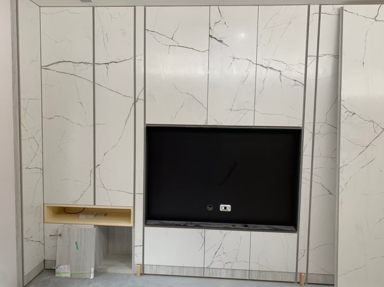 薄板施工專家-隱藏門