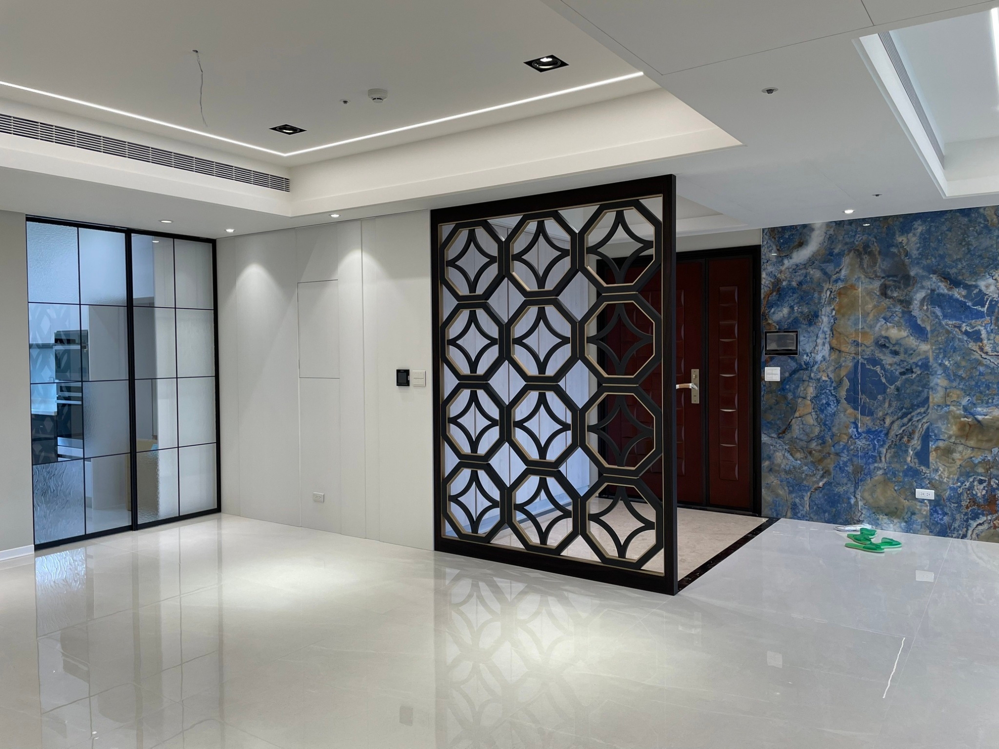 薄板施工專家-電視牆