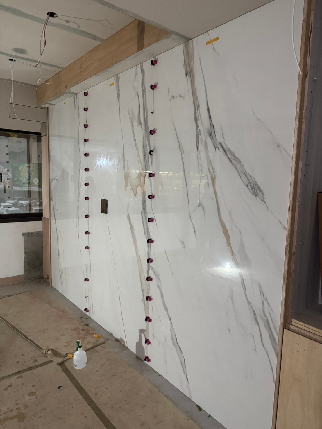 薄板施工專家-電視牆