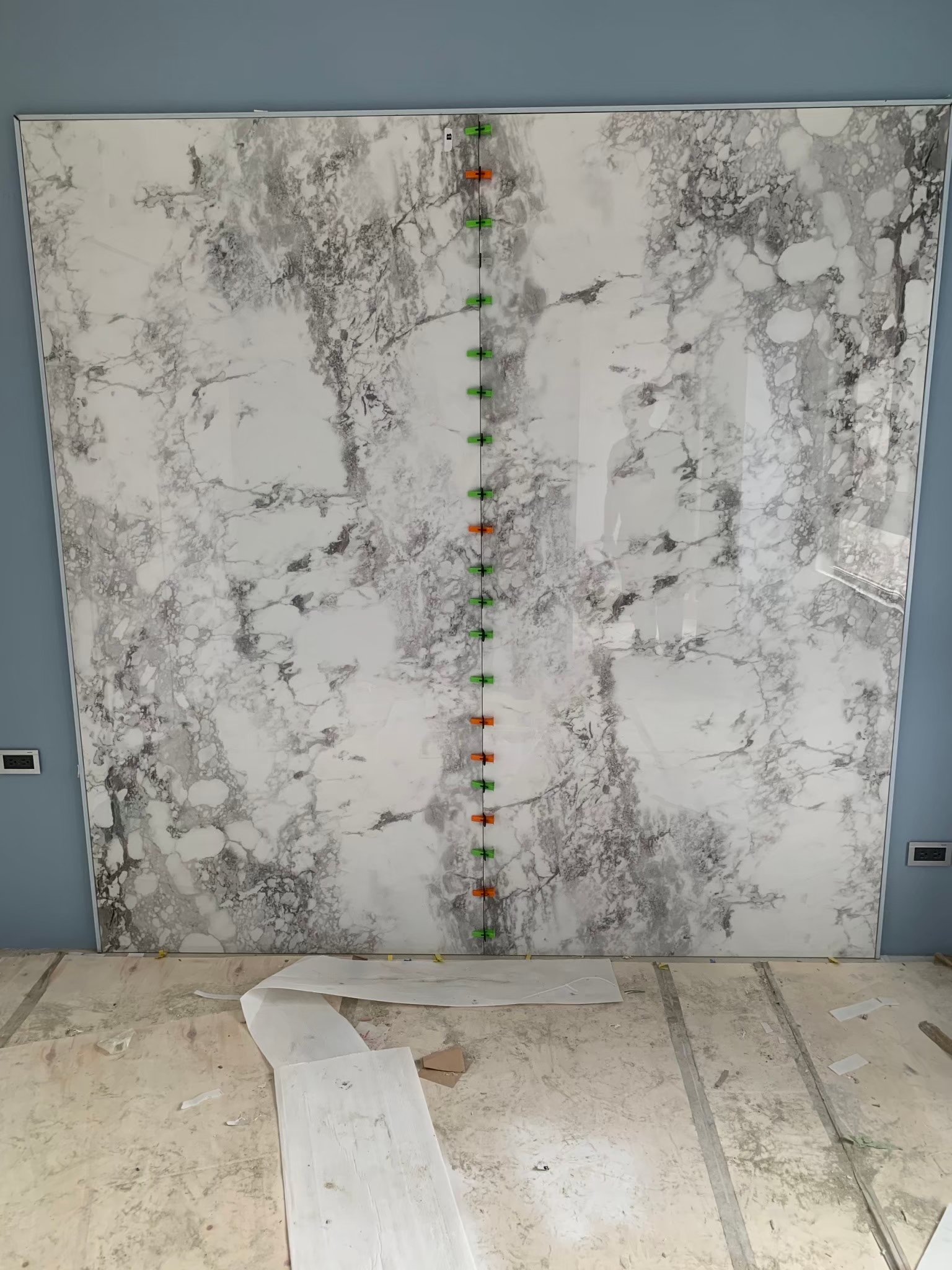 薄板施工專家-電視牆