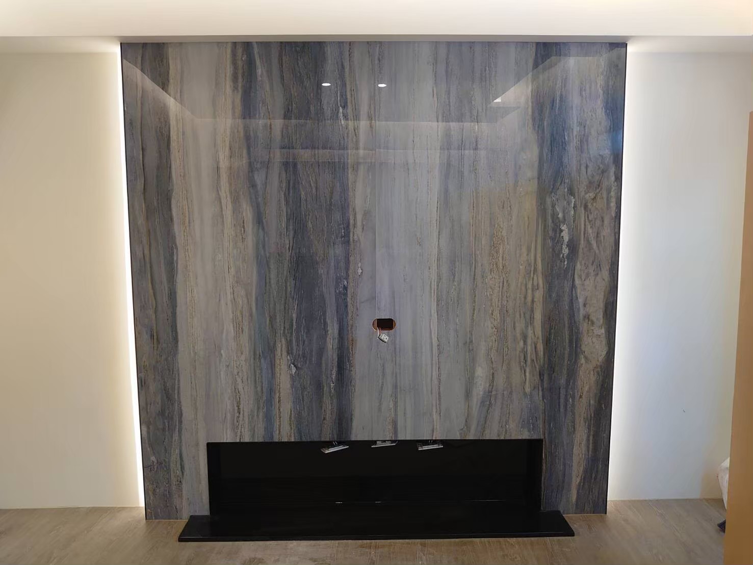 薄板施工專家-電視牆