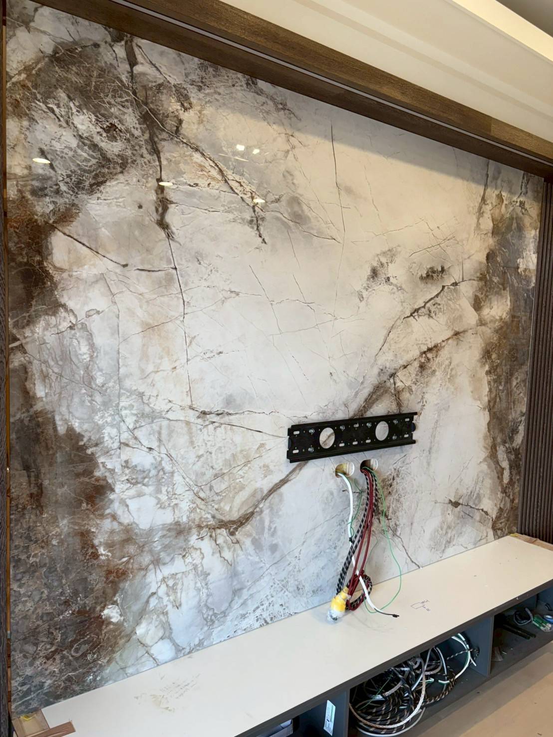 薄板施工專家-電視牆