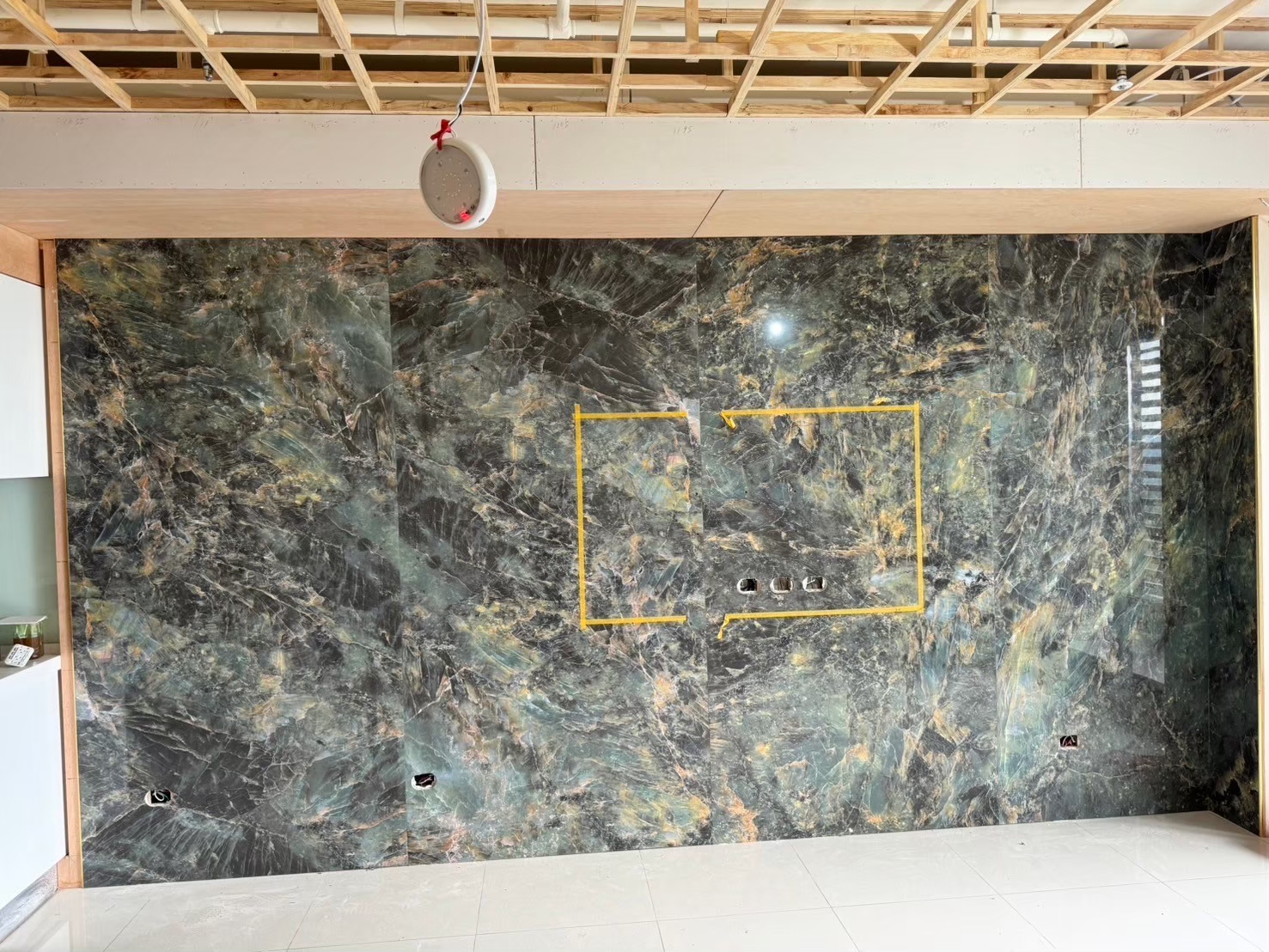 薄板施工專家-電視牆