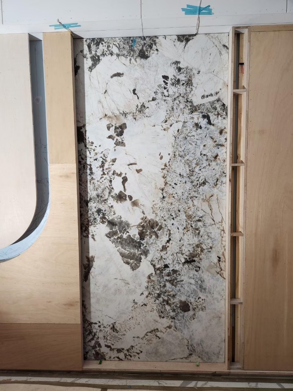 薄板施工專家-電視牆