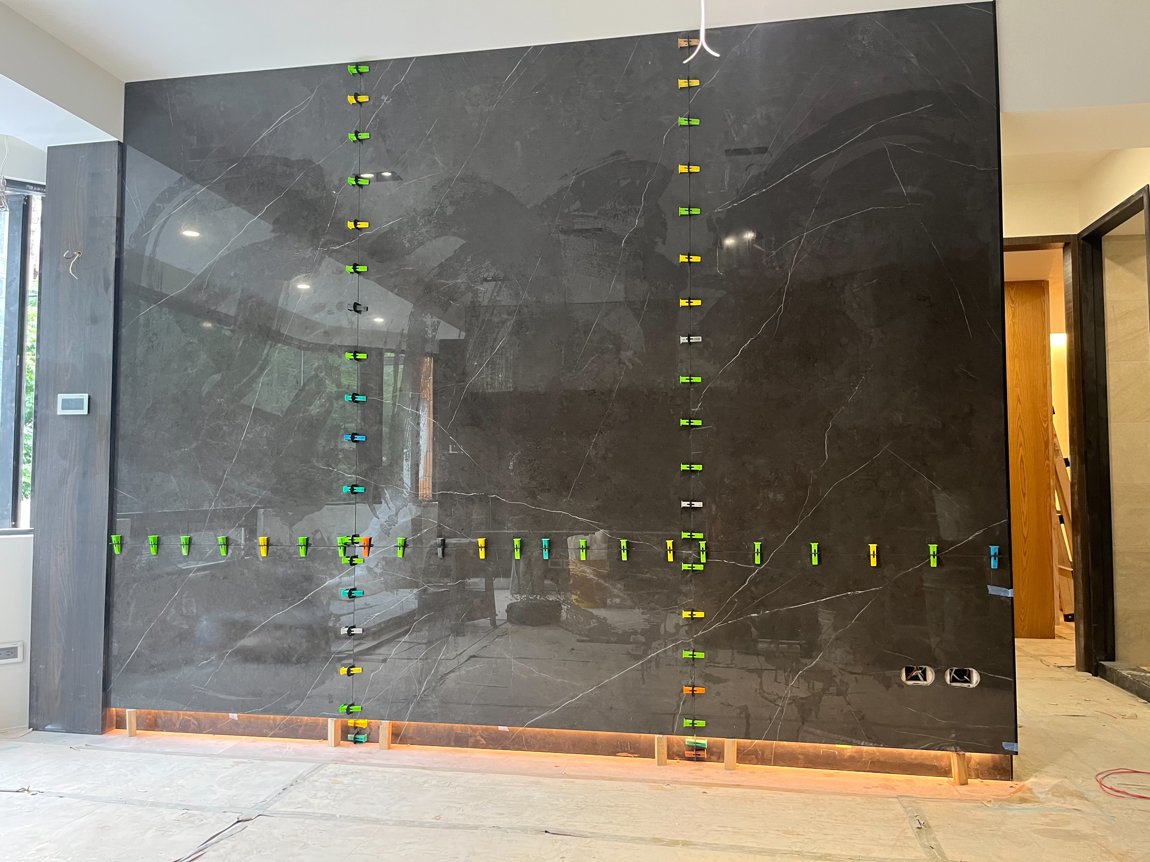 薄板施工專家-電視牆