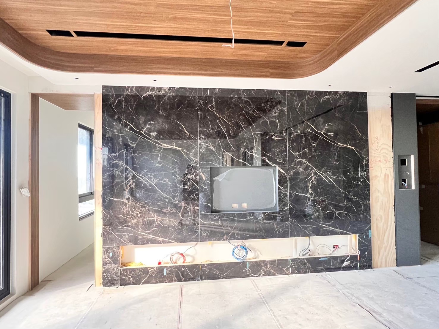 薄板施工專家-電視牆