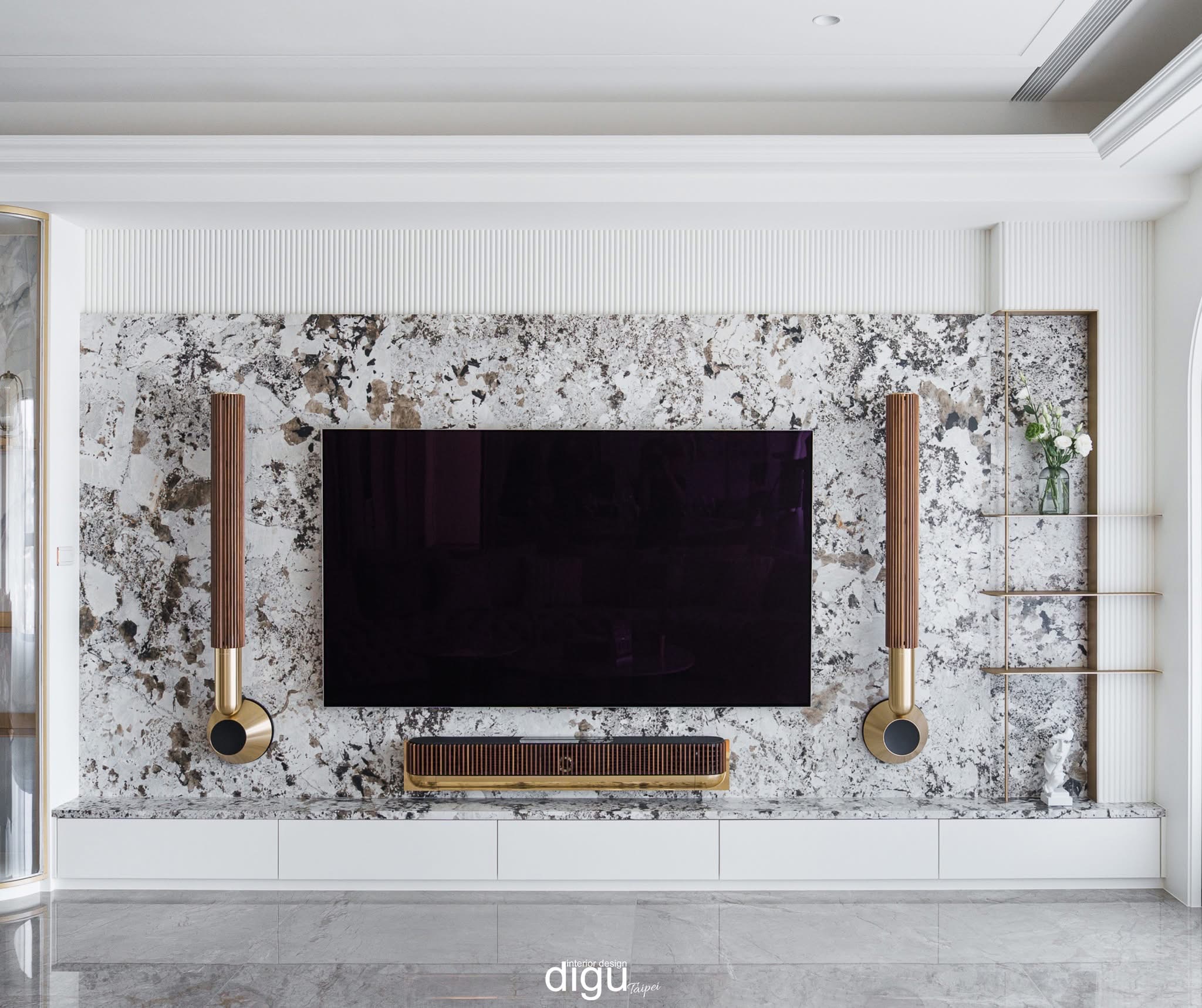 薄板施工專家-電視牆