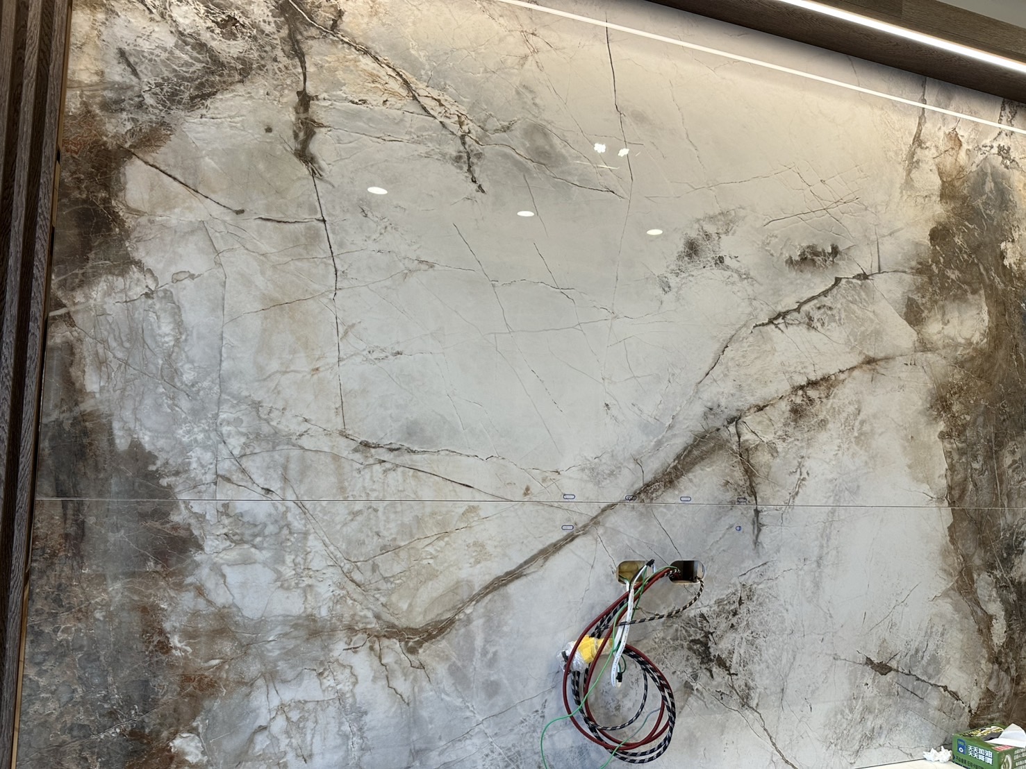 薄板施工專家-電視牆