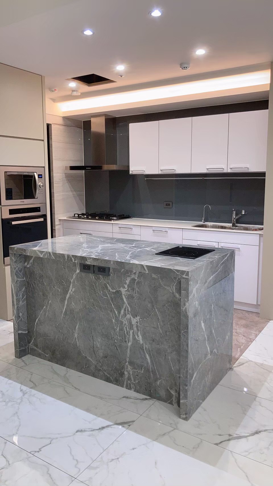 薄板施工專家-中島檯面