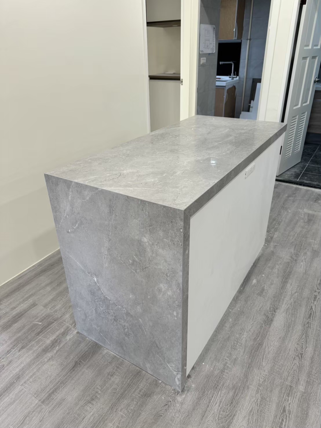 薄板施工專家-中島檯面