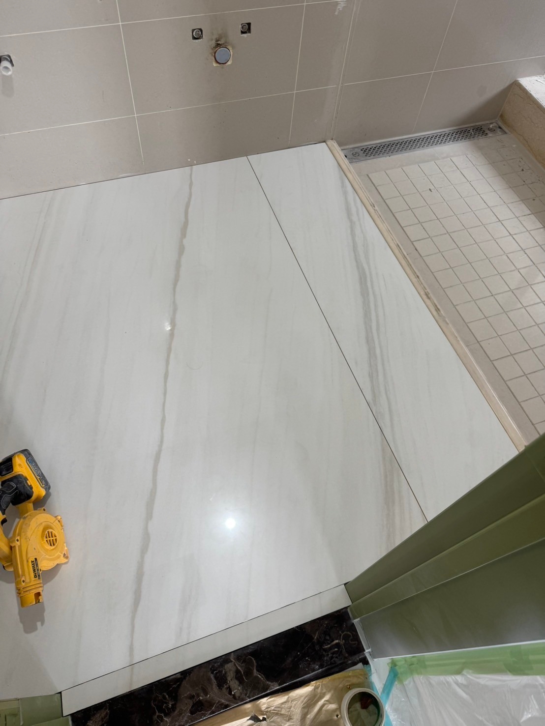 薄板施工專家-衛浴空間