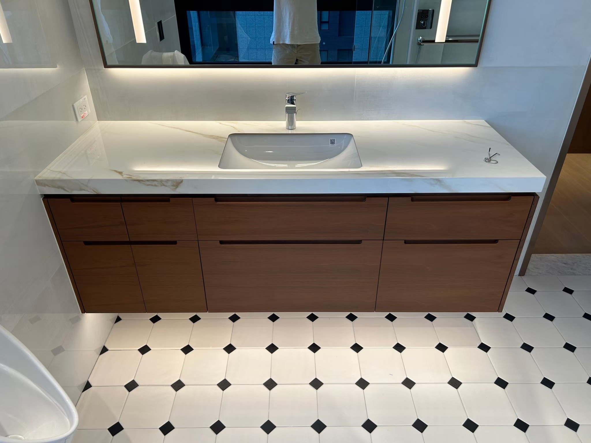 薄板施工專家-衛浴空間