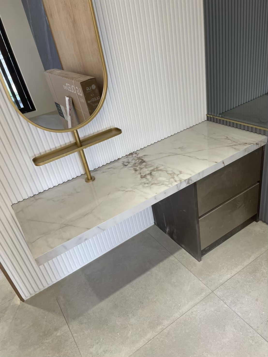 薄板施工專家-書桌櫃體