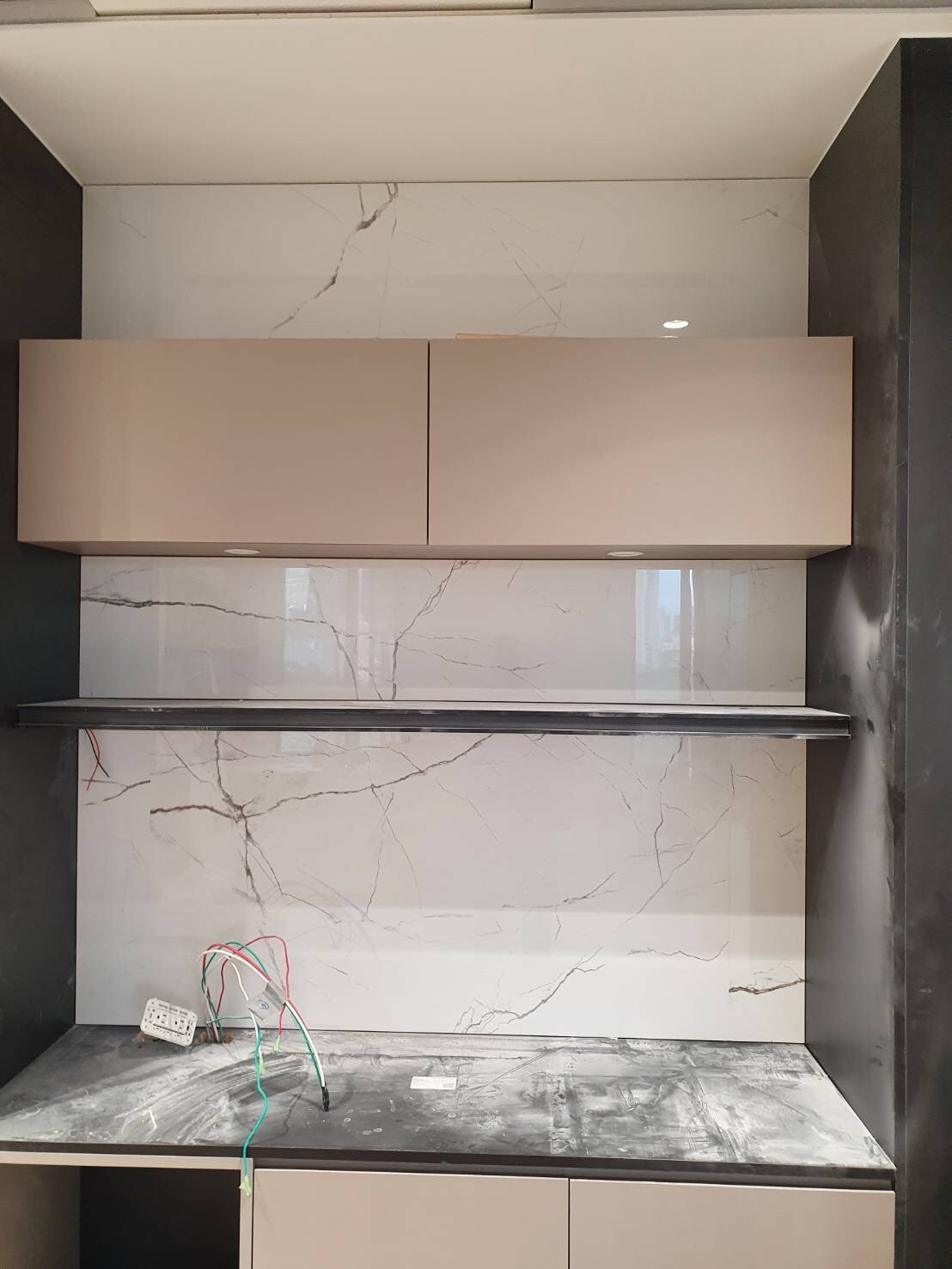 薄板施工專家-書桌櫃體